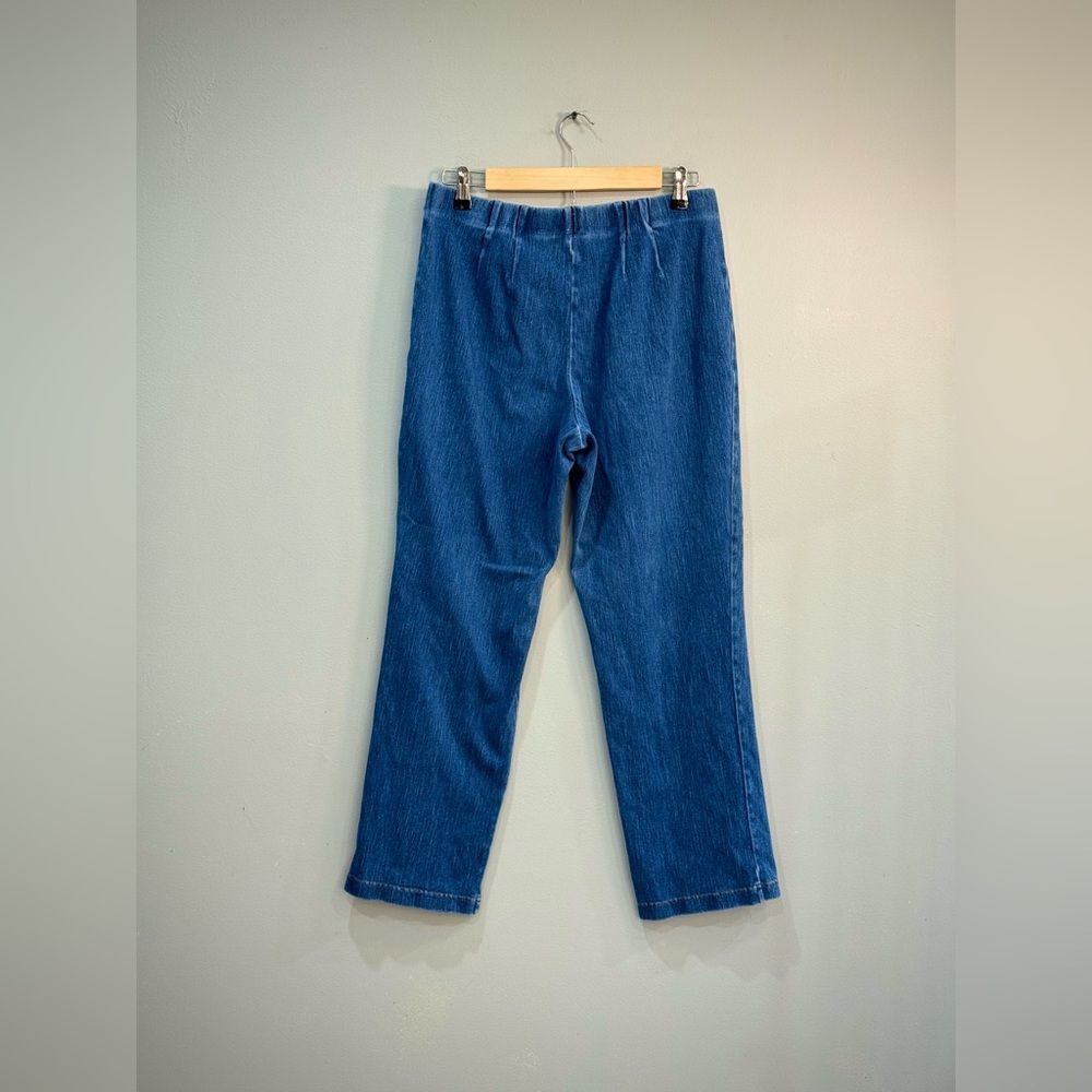 L.L. Bean Pull-On Flat Front Straight Leg Jeans Size MP EUC - Picture 2 of 5